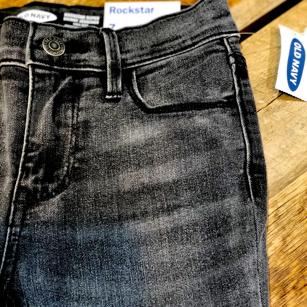 Old navy Rockstar High Rise Jeggings Size 7 NWT
